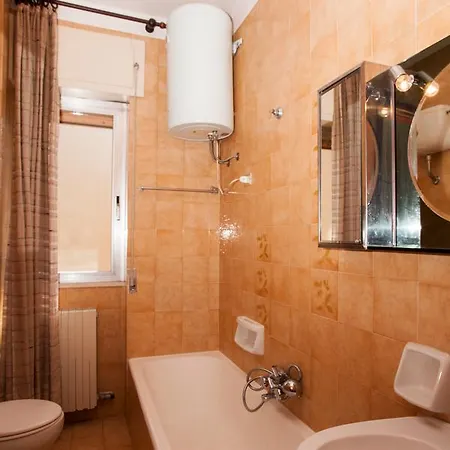 Apartment Holiday M361 *